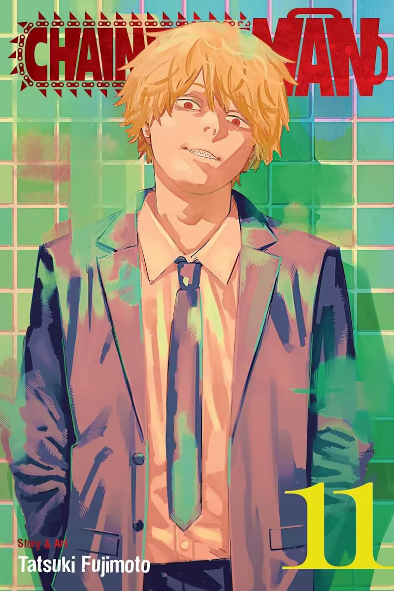 Manga-forside til ‘Chainsaw Man’ bind 11, der viser Denji i jakkesæt med et skævt smil, stående foran en mosaik af grønne fliser i et skarpt, farverigt lys.